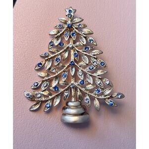 Kenneth Cole Silver Tone & Blue Rhinestone Decorated Christmas Tree Pin Brooch